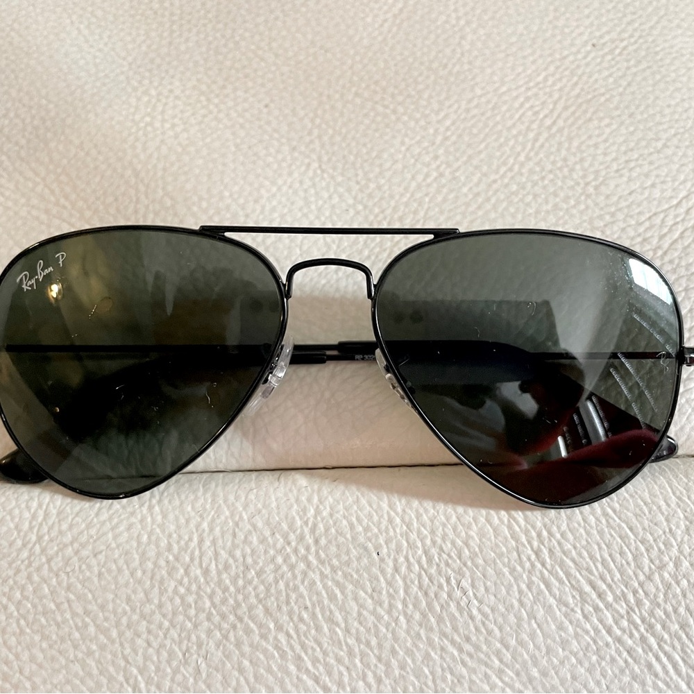 Authentic classic black Ray-Ban aviators